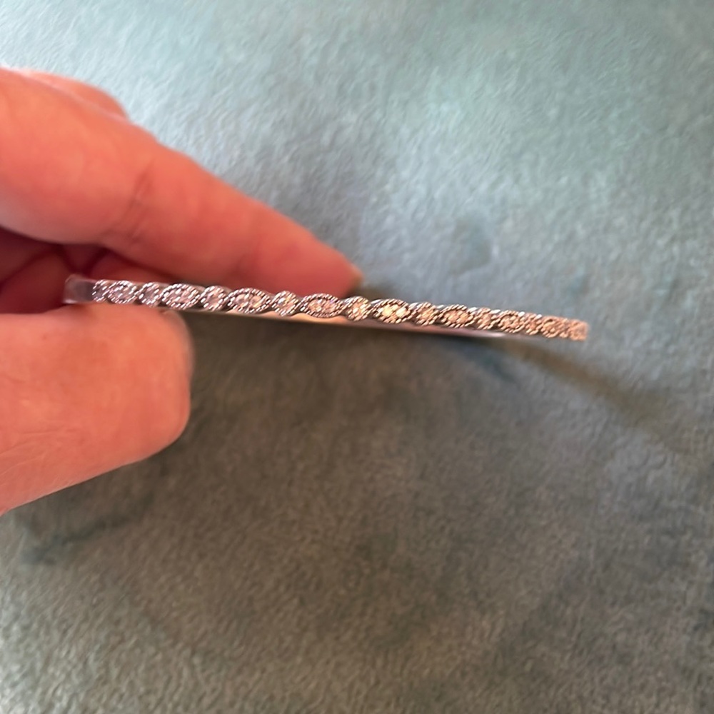 Pandora Bangle